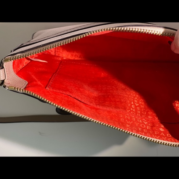 Kate spade ♠️-cross body - Picture 8 of 12